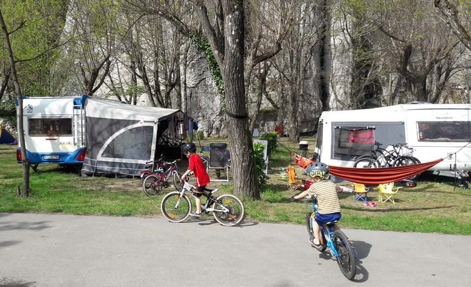 camping ardeche actinidias 2022 005