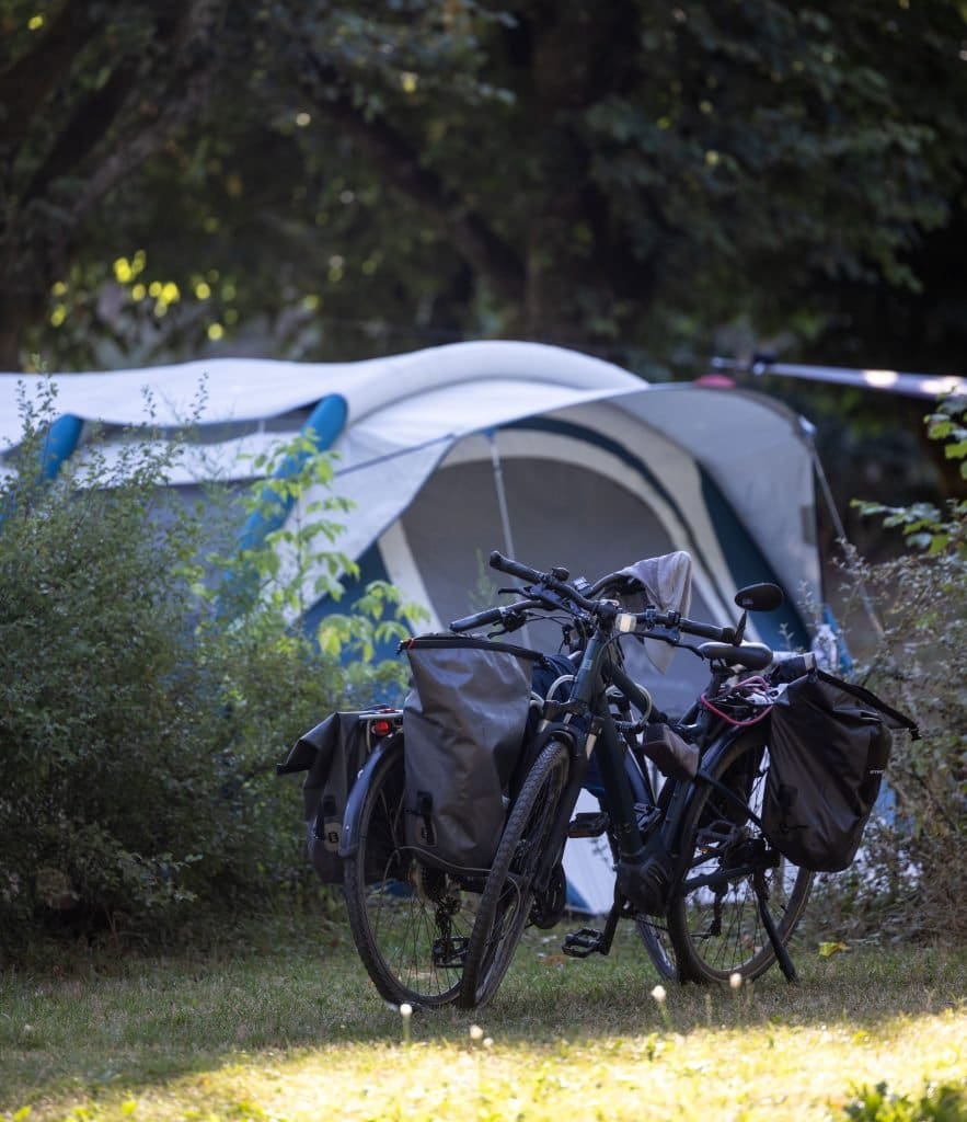 2025 CampingQualite ValdeSaures T Lambelin 39 velo et tente 883x1024